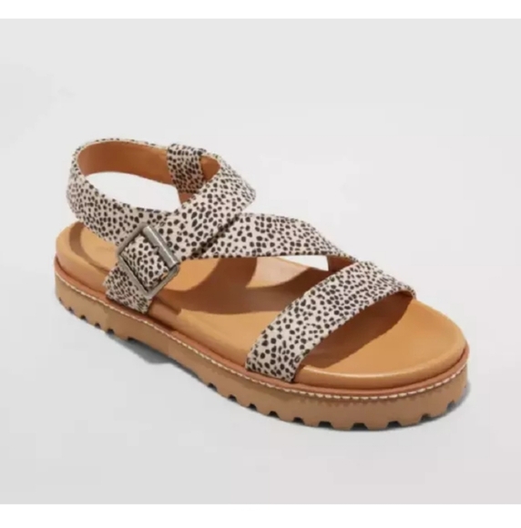 Universal Thread Shoes - NWT Universal Thread Annika Platform Strap sandals size 10